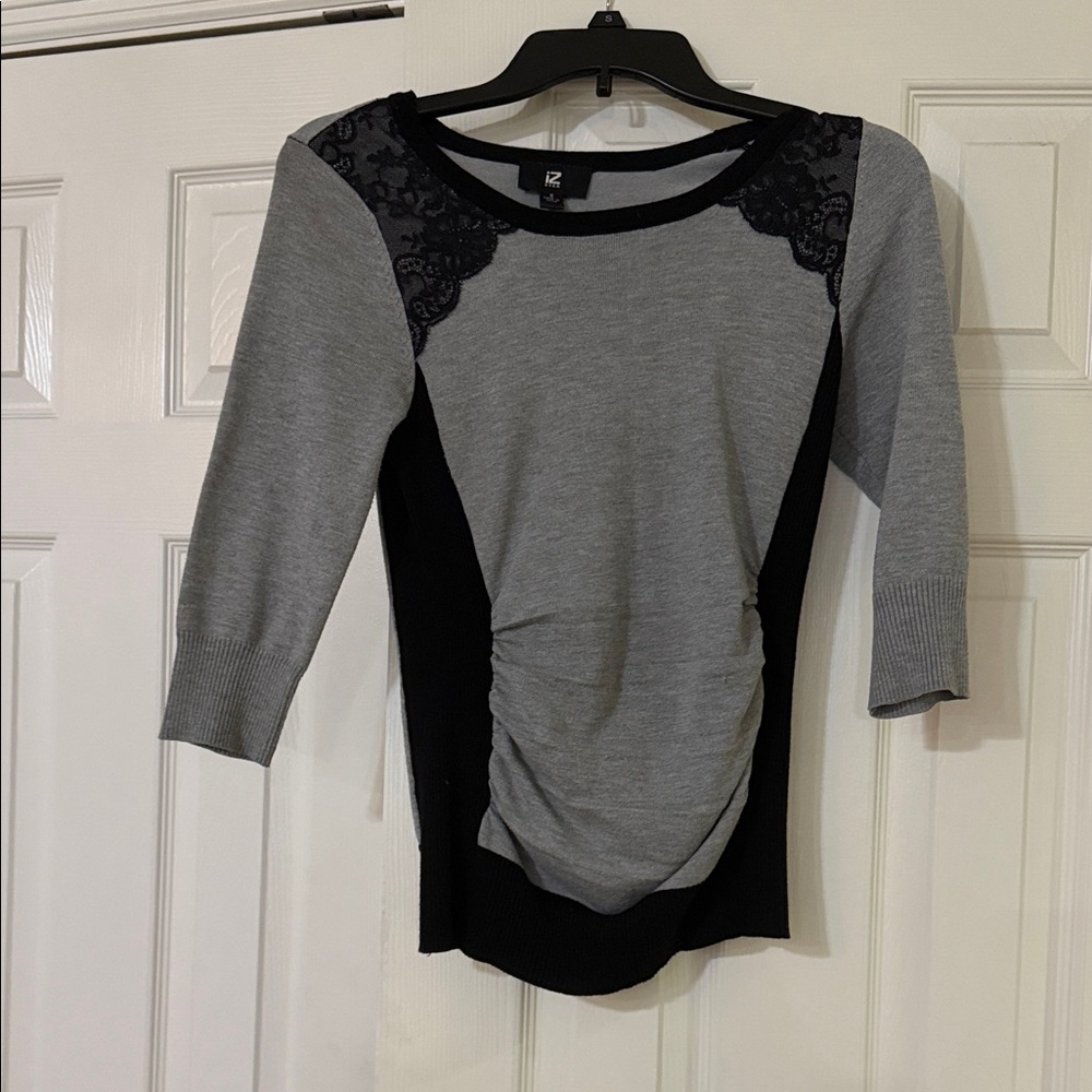 No Boundaries Gray and Black Lace-Accent Ruched Tunic